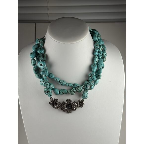 Lucky Brands Faux Turquoise Necklace 19" Triple Strand Flower Statement - Picture 9 of 11